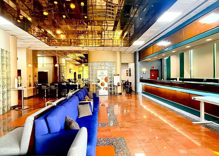 Best Western Plus Suites Hotel - Los Angeles Lax Airport